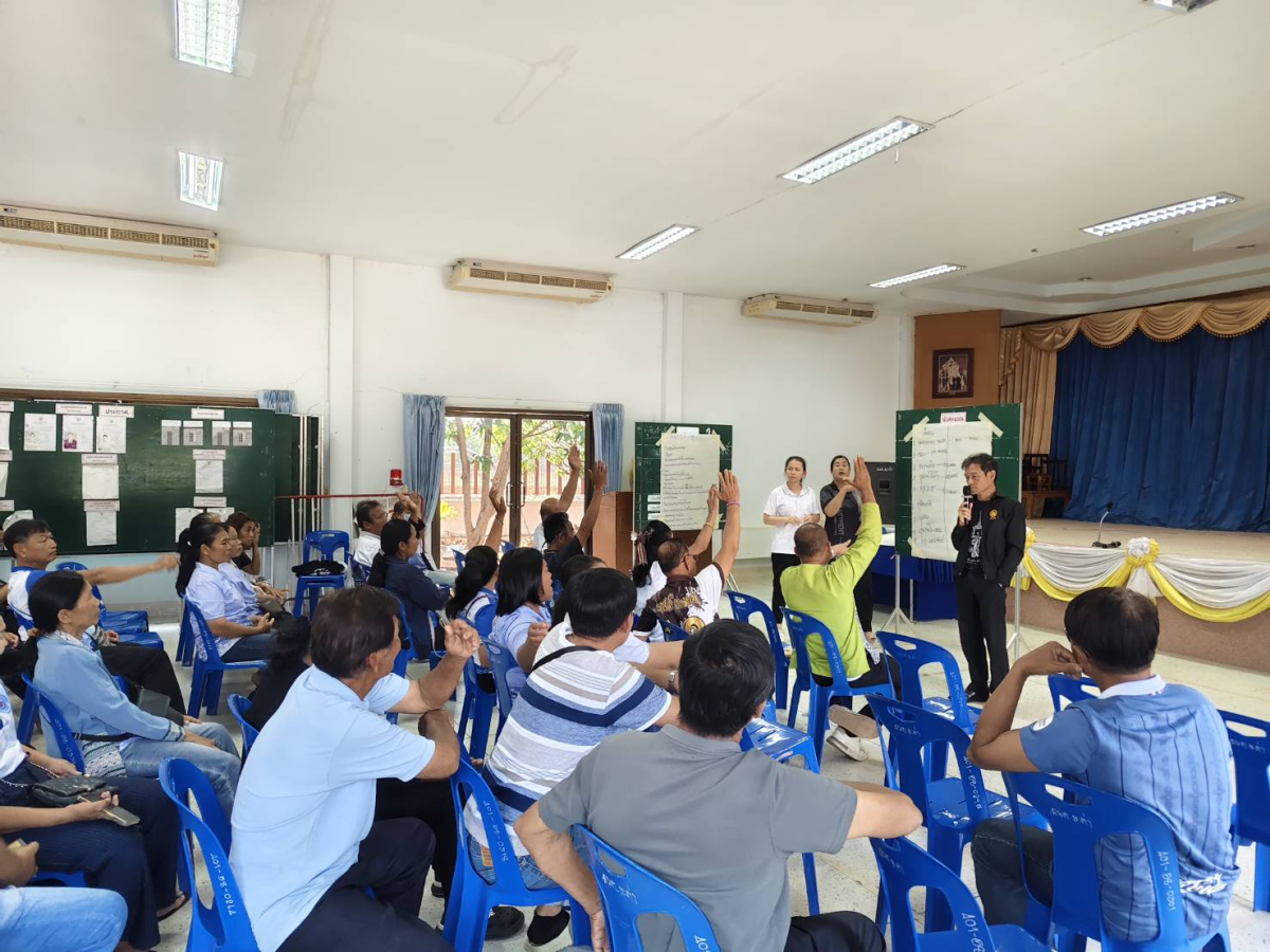 ประชาคมแผนพัฒนาสุขภาพกองทุนหลักประกันสุขภาพ อบต.มะค่า