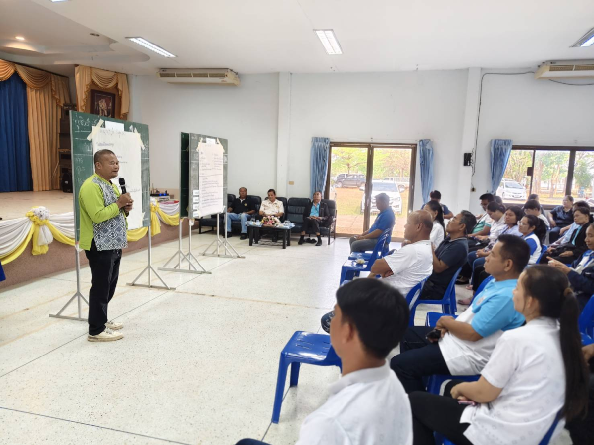 ประชาคมแผนพัฒนาสุขภาพกองทุนหลักประกันสุขภาพ อบต.มะค่า